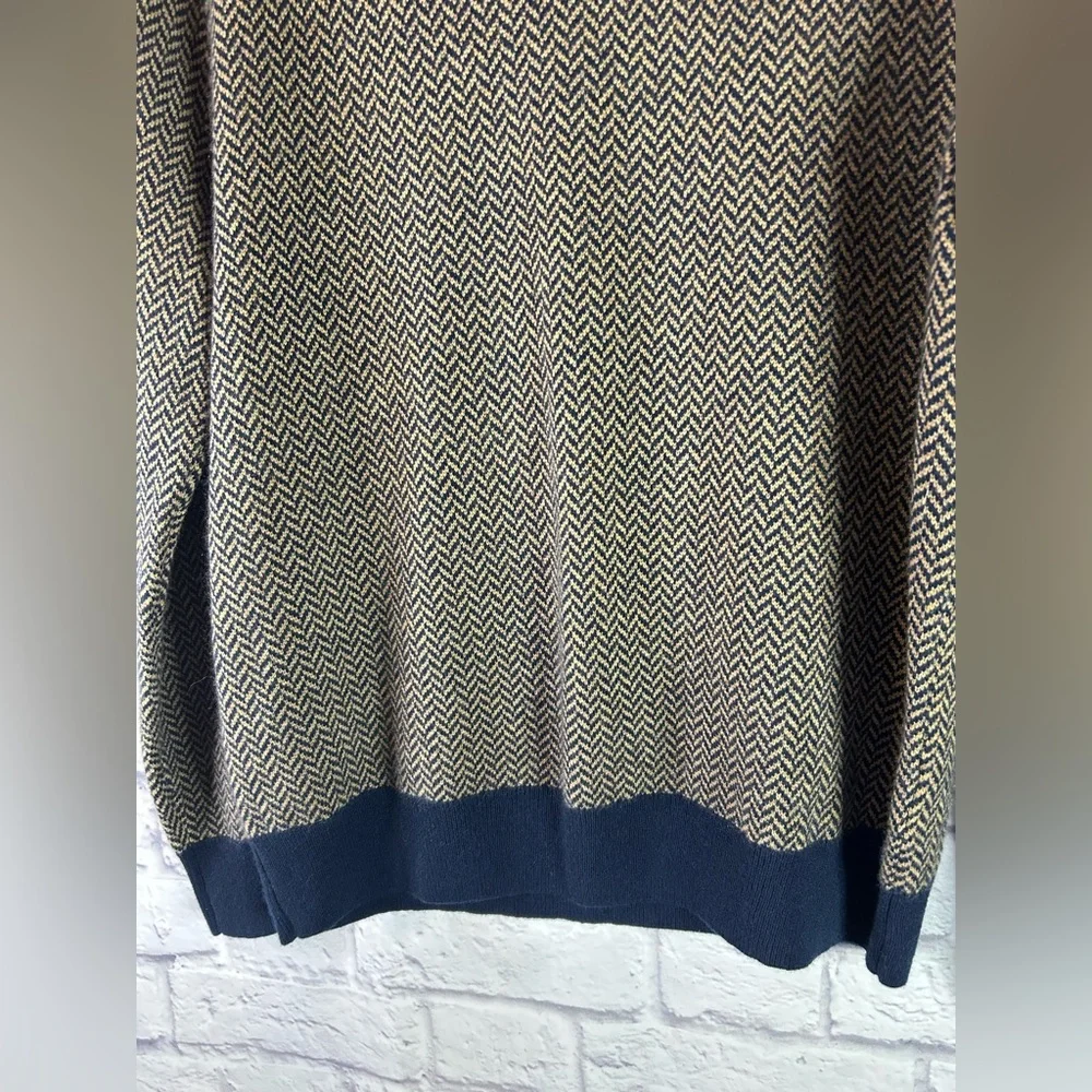 J. Crew Men's 100% Cashmere Navy and Tan Crewneck Sweater
